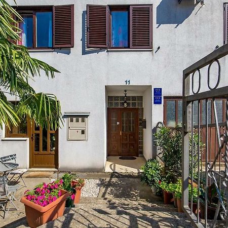 Apartment Roza, Sea View, Free Parking Ičići المظهر الخارجي الصورة